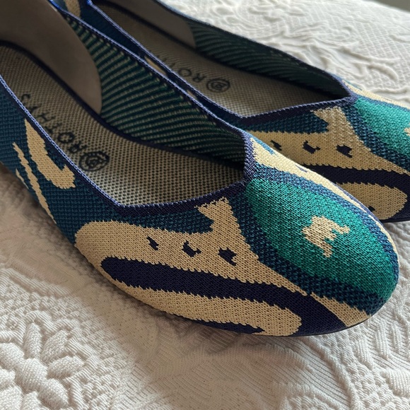 Rothy's Women's Blue and Cream Flats - Picture 6 of 8